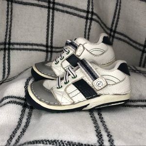 Stride Rite Size 4.5 Boys Walking Shoes White Blue Green Sneakers Toddler